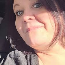 What are the best hotels and places to visit in Nashville without a car?