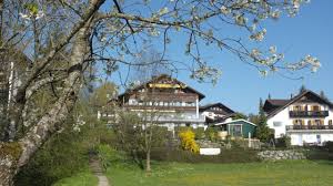 Stilvoll renoviert, aufwendig und hochwertig saniert liegt unsere typische bädervilla direkt an der strandpromenade und am küstenwald von boltenhagen. Dreimaderlhaus Boutique Hotel Fussen Holidaycheck Bayern Deutschland