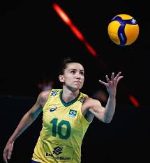 Com 35 pontos, o brasil ficou além de gabi, o técnico josé roberto guimarães também conta com as levantadoras macris e. O Reporter Esportes Volei Gabi Diz Que Brasil Enfrenta Altos E Baixos Na Liga Das Nacoes