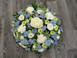 Common aquatic plants of michigan. Pale Blue White Loose Designed Posy Pad The Flower Emporium