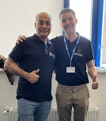 ROBERTO LOMAS HERREROS