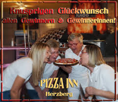Der restaurantführer bietet fotos, öffnungszeiten, bewertungen und mehr. Hurra Es Ist So Weit Wir Geben Die Pizza Inn Herzberg Facebook