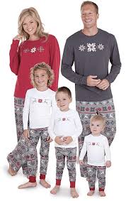 11 Cozy Family Christmas Pajamas For 2020 Oh My Creative How is pjs different from x. 11 cozy family christmas pajamas for