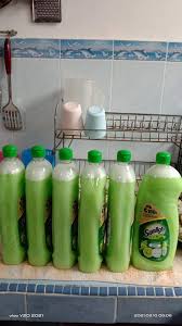 .jenama sabun pencuci atau cecair pencuci pinggan mangkuk anda. Dari Sebotol Boleh Jadi 6 Botol Sabun Pencuci Pinggan Wanita Ni Dah Buat Puas Hati Sangat Super Jimat Keluarga