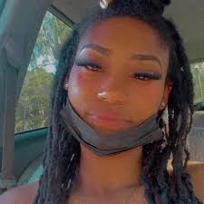 Bella meeting the beautiful Ravioli 😍😍👶🏻 #twilight #twilightsaga  #vampire #KristenStewart #robertpattinson #Renesmee