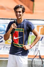 L'atleta è alto 185 cm e pesa circa 75. Musetti Visto Dal Coach Siamo Sulla Strada Giusta