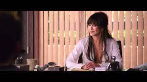 Jennifer aniston horrible bosses stock photos and images. Horrible Bosses Clip Jennifer Aniston Is Ontembaar Youtube