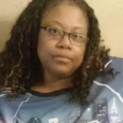 Leslie Levitt's Instagram, Twitter & Facebook