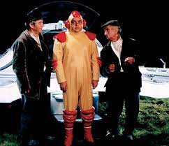 «la denrée» revient réclamer le fameux breuvage pour les habitants. La Soupe Aux Choux France 3 5 Choses A Savoir Sur La Comedie Culte Avec Louis De Funes Et Jacques Villeret