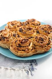 Lo stomatico è un dolce tipico calabrese, in particolare di reggio calabria. La Pitta Nchiusa O Pitta Mpigliata Un Dolce Tipico Calabrese Dolci Tipici Calabresi Ricette E Pasti Italiani