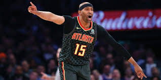 Don't miss out on official gear from the nba store. Vince Carter Is The First Nba Player To Play In 4 Decades