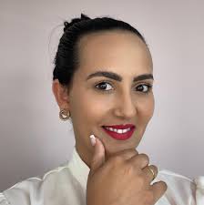 Fran Yamaguchi • Designer de Sobrancelhas e Micropigmentadora