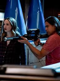 Carlos Valdes Previews The Reason Why Breacher Returns On 'The Flash'  Tonight: Photo 1153024 | Carlos Valdes, Television, The Flash Pictures |  Just Jared Jr.