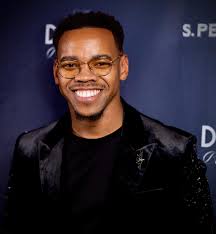 Surrounded by greatness at @lamag 2024 Leading Man Celebration 💫 It was an  honor to be included 🙏🏾 Styled by my friends at @barabasmen 📸  @cristian.coldea