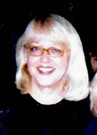 Melissa Mctigue's Instagram, Twitter & Facebook