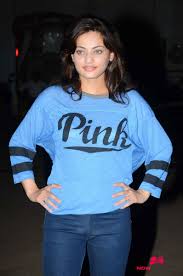 She is best known for her role in the telugu film ullasamga. Sneha Ullal Snapped At Mehboob Studio Pictures Nowrunning