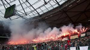 Eintracht braunschweig appelliert an die ultras in block 9. Fangewalt Pistorius Plant Fussballgipfel Und Kritisiert Ultras In Stadien Gottingen