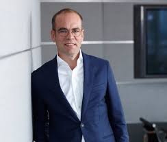 Ich bin lars erichsen, lebe seit 1998 vom trading und habe jedes jahr mit profit abgeschlossen. Imcap Partners 6 Team De