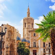 Valencia liegt an der spanischen mittelmeerküste, etwa 350 km südwestlich von barcelona an der mündung des flusses turia und fast genau auf der gleichen . Spanischkurs In Valencia Spanisch Sprachschule In Valencia
