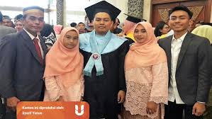 Tk, sd, smp dan sma dilaksanakan. Nasehat Ayah Di Hari Wisuda Anak Sulungnya Kumparan Com