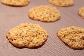 Biscuits A L Avoine Galettes Suedoises Pour Ceux Qui Aiment Cuisiner En 2020 Biscuit Avoine Biscuits Dietetiques Recette Petit Dejeuner Rapide