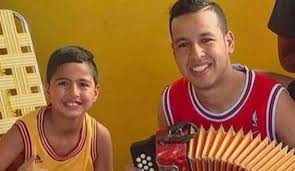 This is martin elias jr by oscar florez on vimeo, the home for high quality videos and the people who love them. 18 De Junio Cancion De Hijo De Martin Elias La Conmovedora Cancion Que Compuso El Hijo De Martin Elias Para Recordarlo Tendencias Caracol Radio