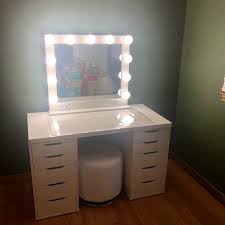 Wall mounted makeup vanity table. Large White 32x28 Hollywood Style Lighted Vanity Makeup Mirror Etsy Beauty Room Vanity Bedroom Vanity Bedroom Makeup Vanity