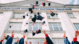 Semoga dapat menjadi bahan referensi anda dan bermanfaat untuk anda. 25 Ucapan Selamat Wisuda Dalam Bahasa Inggris Yang Keren 2021 Poskata