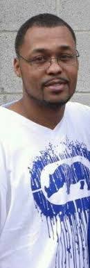 Emanuel Whiteside's Instagram, Twitter & Facebook