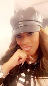 Hi all! I just wanted to introduce myself. Happy Monday!! ⭐️💫