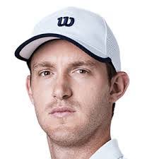 Luis Osio's Instagram, Twitter & Facebook