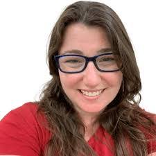 Maureen Lamb's Instagram, Twitter & Facebook