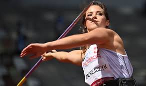 Silver medalist maria andrejczyk, of poland, poses on the podium during the medal ceremony for the women's javelin throw at the 2020 summer olympics, saturday, aug. Maria Andrejczyk Aw