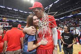 Fajardo is a filipino professional basketball player for the san miguel beermen of the philippine basketball association. Pba News Turn Pages Of Pba History To Witness Smb Pull Off Greatest Comeback Ever View Gallery