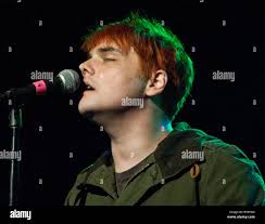 Gerard way of my chemical romance hi-res stock photography and images