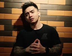 Explore tweets of bapak ganteng @bapaganteng on twitter. 10 Selebgram Cowok Bandung Yang Kece Dan Modis Sociabuzz
