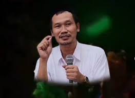 Lantunan sholawat nabi ( kh arifin ilham ) lagu jaran goyang versi nabi sholawat salam kullul qulub ( کل القلوب ) setiap hati ii hasan alaydrus (sholawat nabi) Dawamkan Sholawat Agar Segera Dapat Jodoh Begini Menurut Pandangan Gus Baha Mantra Sukabumi