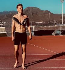 Official profile of olympic athlete karsten warholm (born 28 feb 1996), including games, medals, results, photos, videos and news. Karsten Warholm S Feet Wikifeet Men