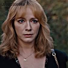 She looked genuinely happy to meet his family #_deadtomee  #christinahendricks #bethboland #riogoodgirls #mannymontana #brio