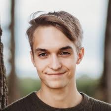 Bradley Parrish's Instagram, Twitter & Facebook