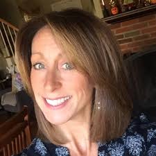 Donna Keane's Instagram, Twitter & Facebook