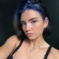 Misty Gibbs's Instagram, Twitter & Facebook