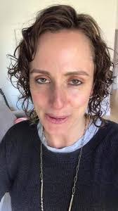 Lindy Miller's Instagram, Twitter & Facebook