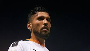 Ezequiel marcelo garay gonzález ( rosario, santa fe; Seleccion De Argentina Ezequiel Garay No Pudo Superar Su Lesion A La Rodilla Y Anuncio Su Retiro Del Futbol Foto Nczd Internacional El Bocon