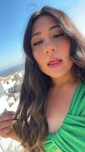 Jennifer Pantaleon's Instagram, Twitter & Facebook