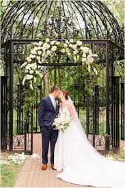 Black Iris Estate Wedding In 2020 Indiana Wedding Estate Wedding Wedding Venues Indianapolis