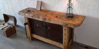 Pour les petits articles (livrables en relais colis) vous pouvez directement faire votre demande de retour en. Entree Style Industriel