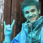 Kaley Hanson's Instagram, Twitter & Facebook