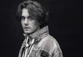 The guitarist stuck to a similar rendition for kimmel as the studio. John Mayer Unveils New Single Last Train Home Spin John Mayer Unveils New Single Last Train Home Spin