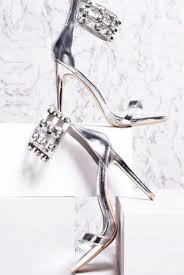 Balo Icin Gumus Ayakkabi Modelleri 2019 Trendler Ve Moda Silverprom Silvershoes Prom Promshoes Promshoe Mezuniyet Balosu Ayakkabilari Gumus Ayakkabilar